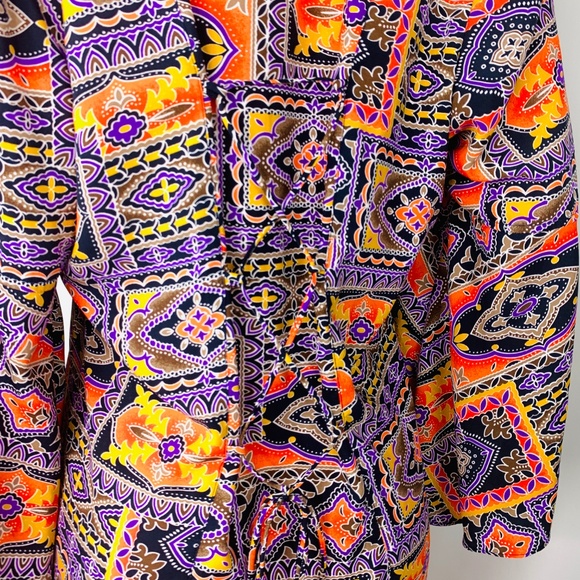 Hot in Hollywood Tribal print in Purple and Yellow - Picture 5 of 8
